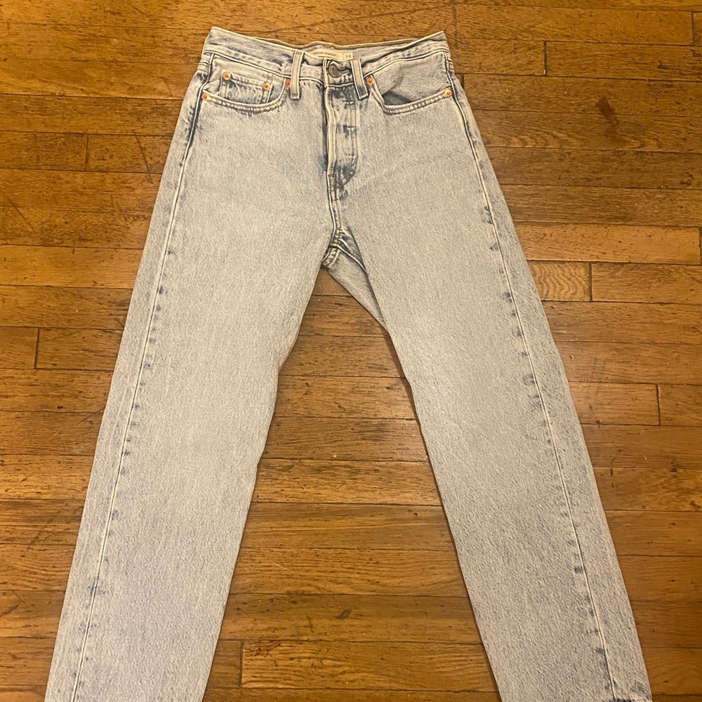 Levi wedgie straight fit jeans